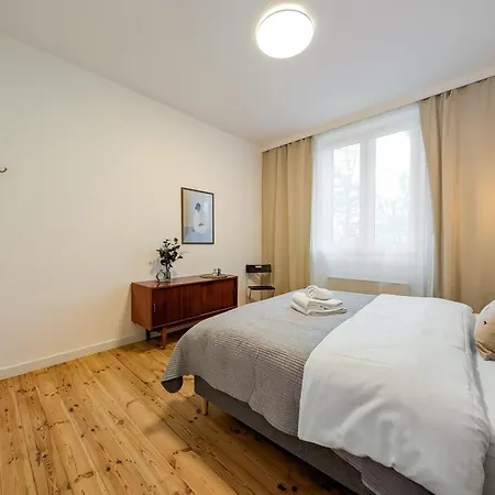 Apartment Hallera 57 Urban By Bookinghost Breslau