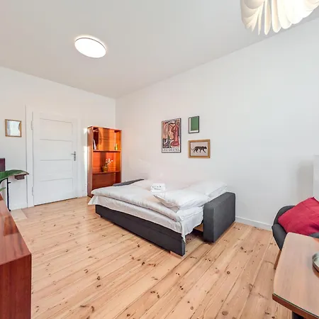 Hallera 57 Urban By Bookinghost