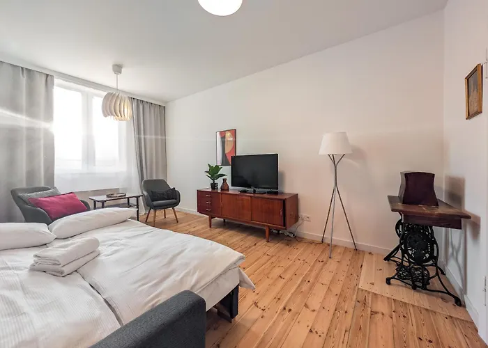 Hallera 57 Urban By Bookinghost Breslau