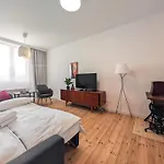 Hallera 57 Urban By Bookinghost Wrocław