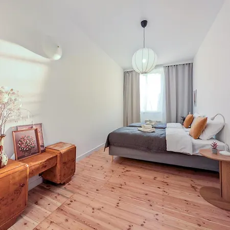 Hallera 57 Urban By Bookinghost Wrocław