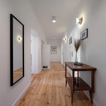 Hallera 57 Urban By Bookinghost Apartment