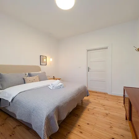 Hallera 57 Urban By Bookinghost Apartment *